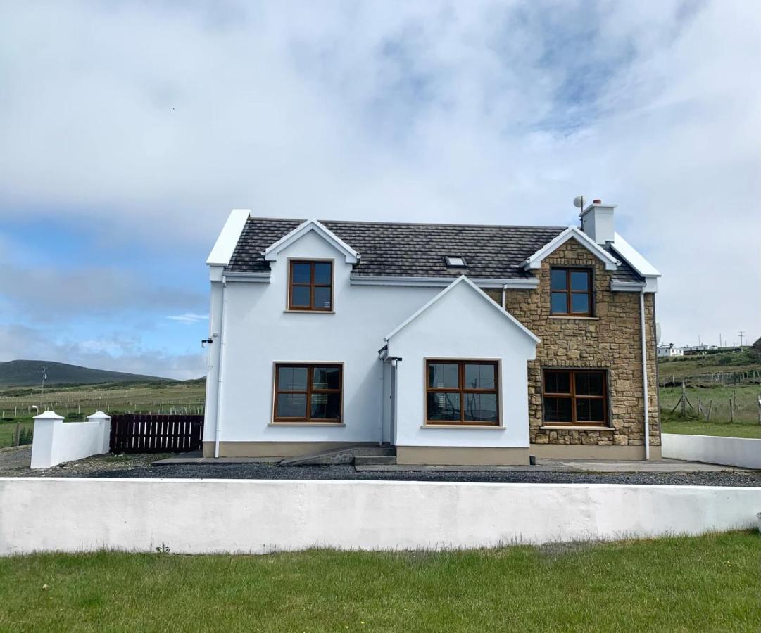 Wild Atlantic Way House Villa Dooagh Exterior photo